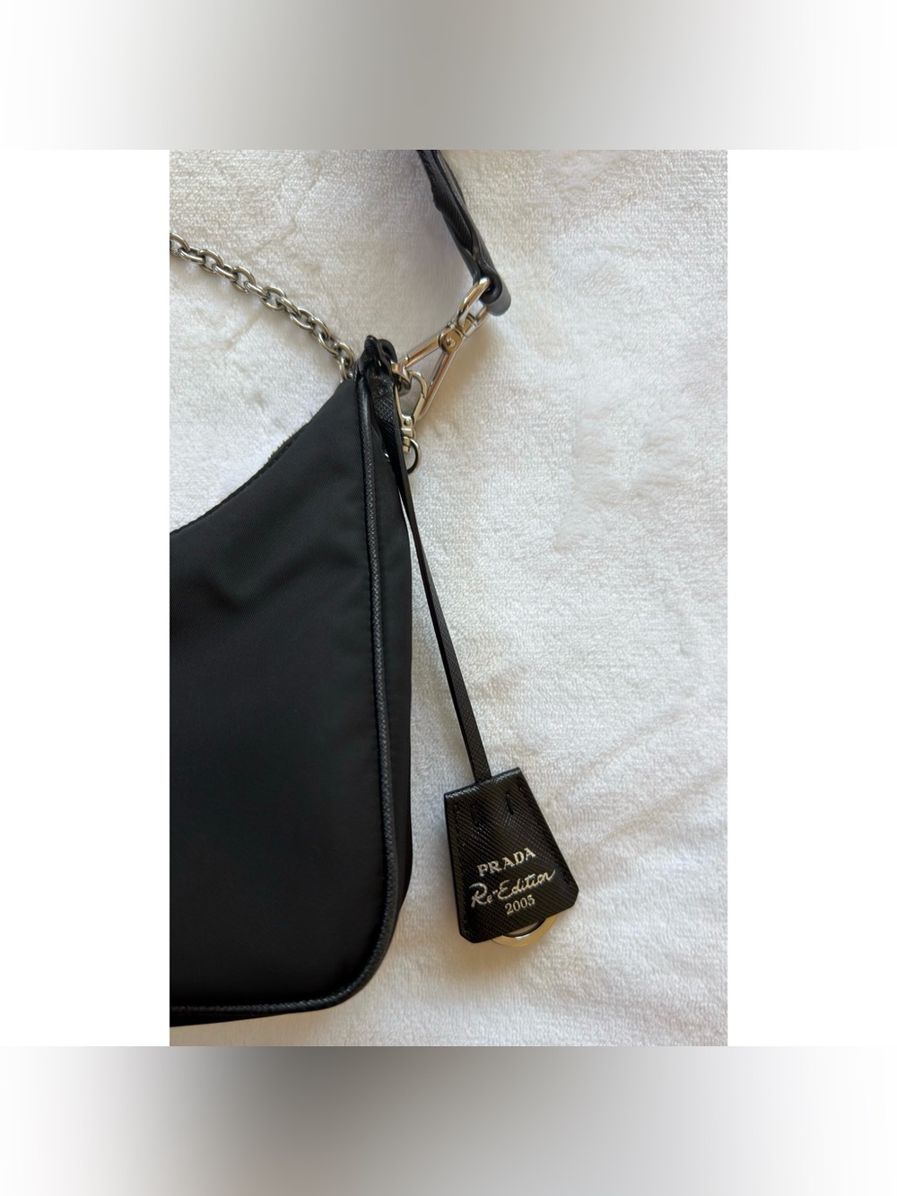 Prada Re-Edition 2005 Re-Nylon bag - Picture 9 of 10